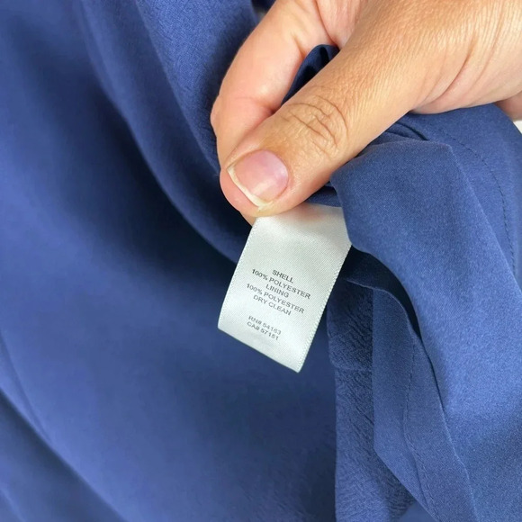 NWT Eliza J Cold Shoulder Crepe Shift V-neck Dress in Navy Blue size 10 - Picture 6 of 16